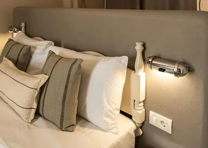 招待所 Rezident 2&3 艾福雷诺德